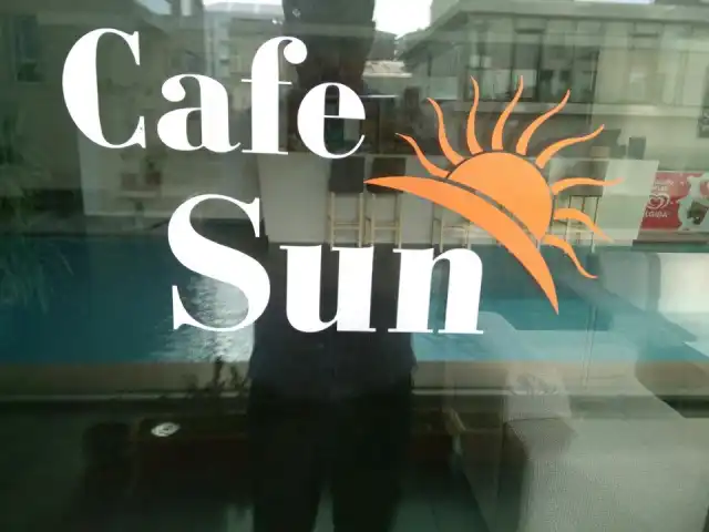 Cafe Sun'nin yemek ve ambiyans fotoğrafları 1