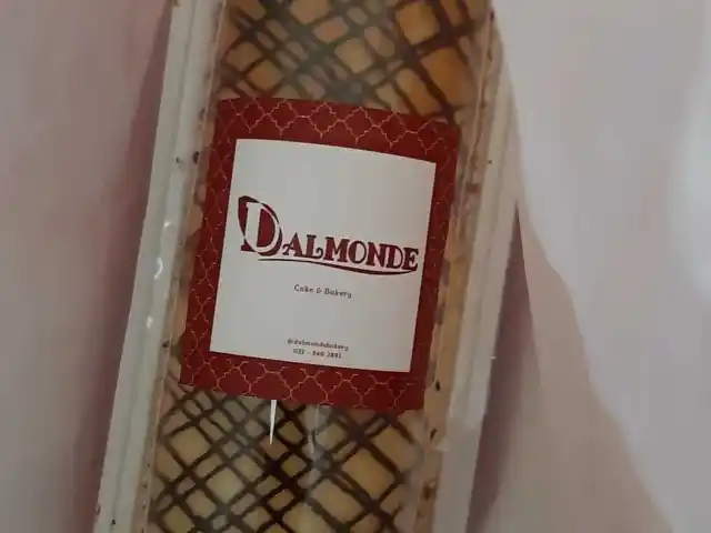 Gambar Makanan D'Almonde Cake & Bakery 1