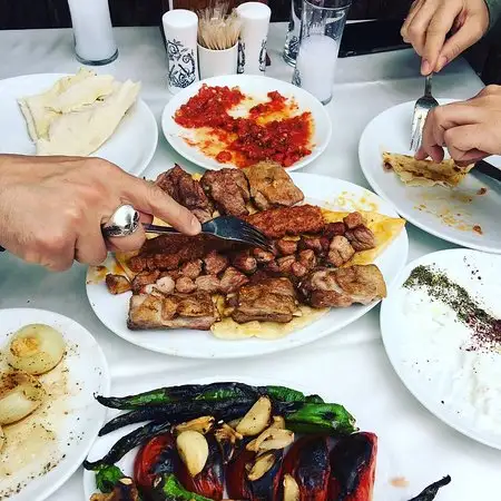 Adanalı Usta'nın Yeri'nin yemek ve ambiyans fotoğrafları 13