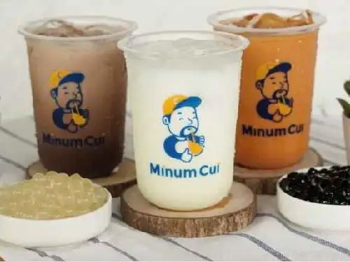 Minum Cui Renon Bali