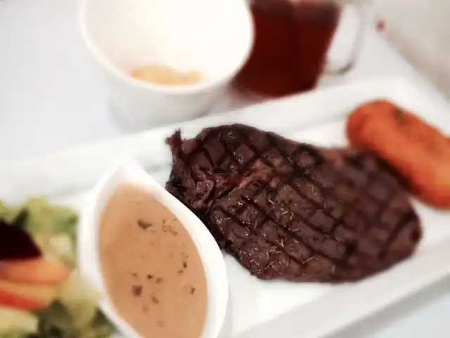 Gambar Makanan Le Boeuf Steakhouse 4