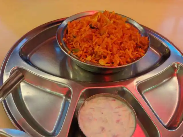 Saravanaa Bhavan Food Photo 14