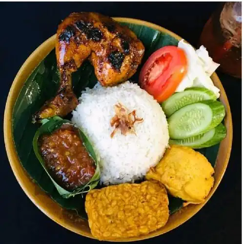 Gambar Makanan Pecel Ayam & Penyet Mas Bule 2., Bogor Utara. Artzimar II 5