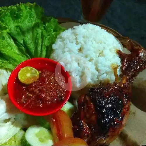 Gambar Makanan Saung Dhekha, Bintaro 5