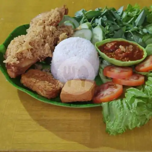 Gambar Makanan Warung Nasi Uduk Bu Mumun, Kuningan 1