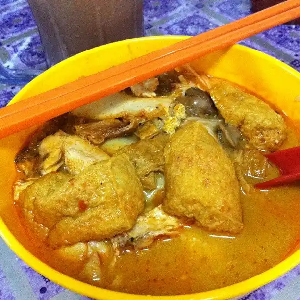Mee Curry Hoi Yin Food Photo 15