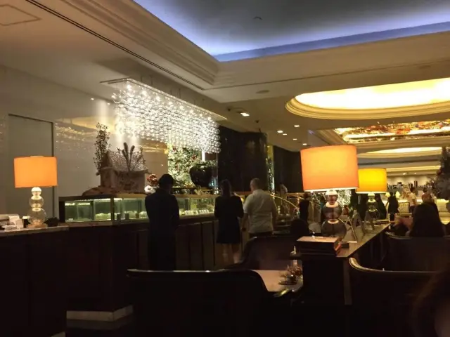 Lobby Lounge - Diamond Hotel Food Photo 8