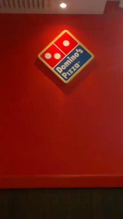 Domino's Pizza Food Photo 3