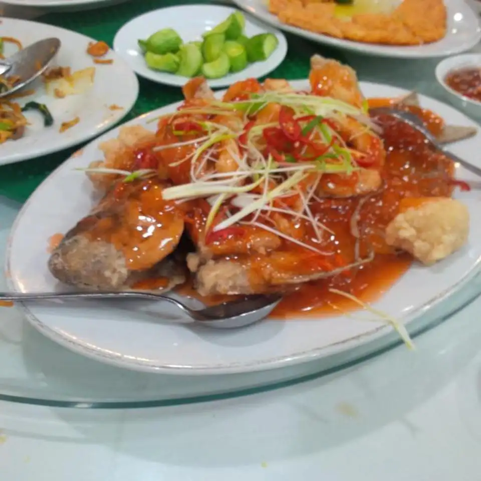 Gading Chinese Food & Restaurant