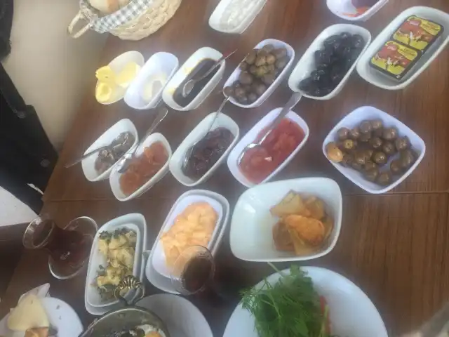 Tuğra Cafe Restaurant'nin yemek ve ambiyans fotoğrafları 3