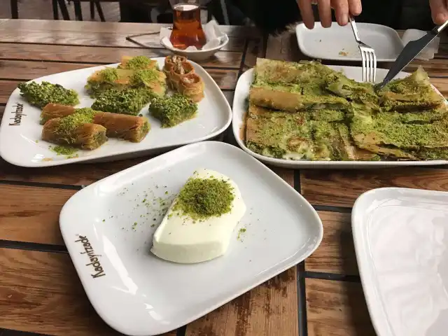 Kadayıfzade'nin yemek ve ambiyans fotoğrafları 15