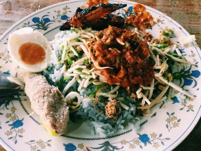 Nasi Kerabu Ayam Panggang Food Photo 14