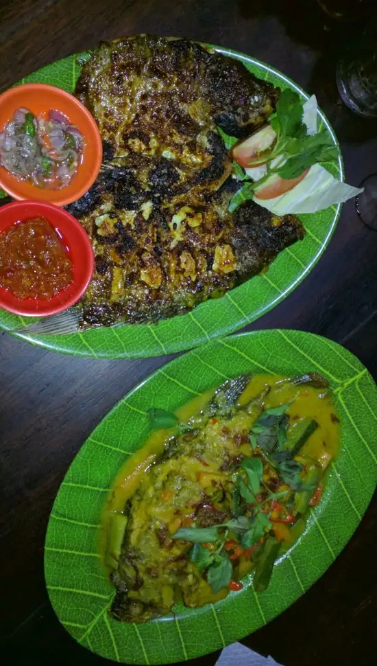 Gambar Makanan Warung Ikan Bakar Bento 1