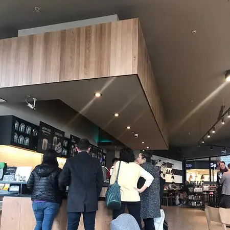 Starbucks Coffee Karanfil'nin yemek ve ambiyans fotoğrafları 10