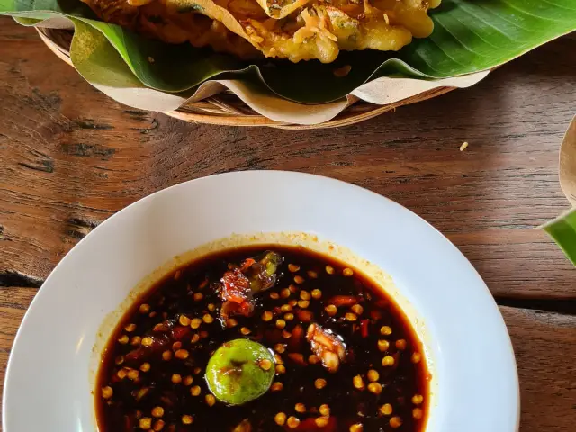 Gambar Makanan Warung Taru (Rumah Kayu) 2