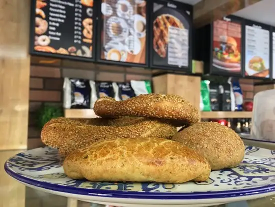 Bread's Cafe & Bistro'nin yemek ve ambiyans fotoğrafları 24