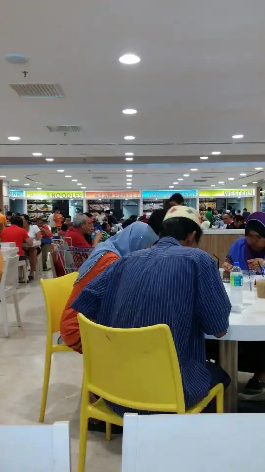 Medan Selera Tesco Klang Food Photo 6