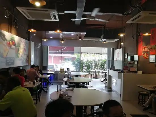 Suukee Kuih Buih Restaurant